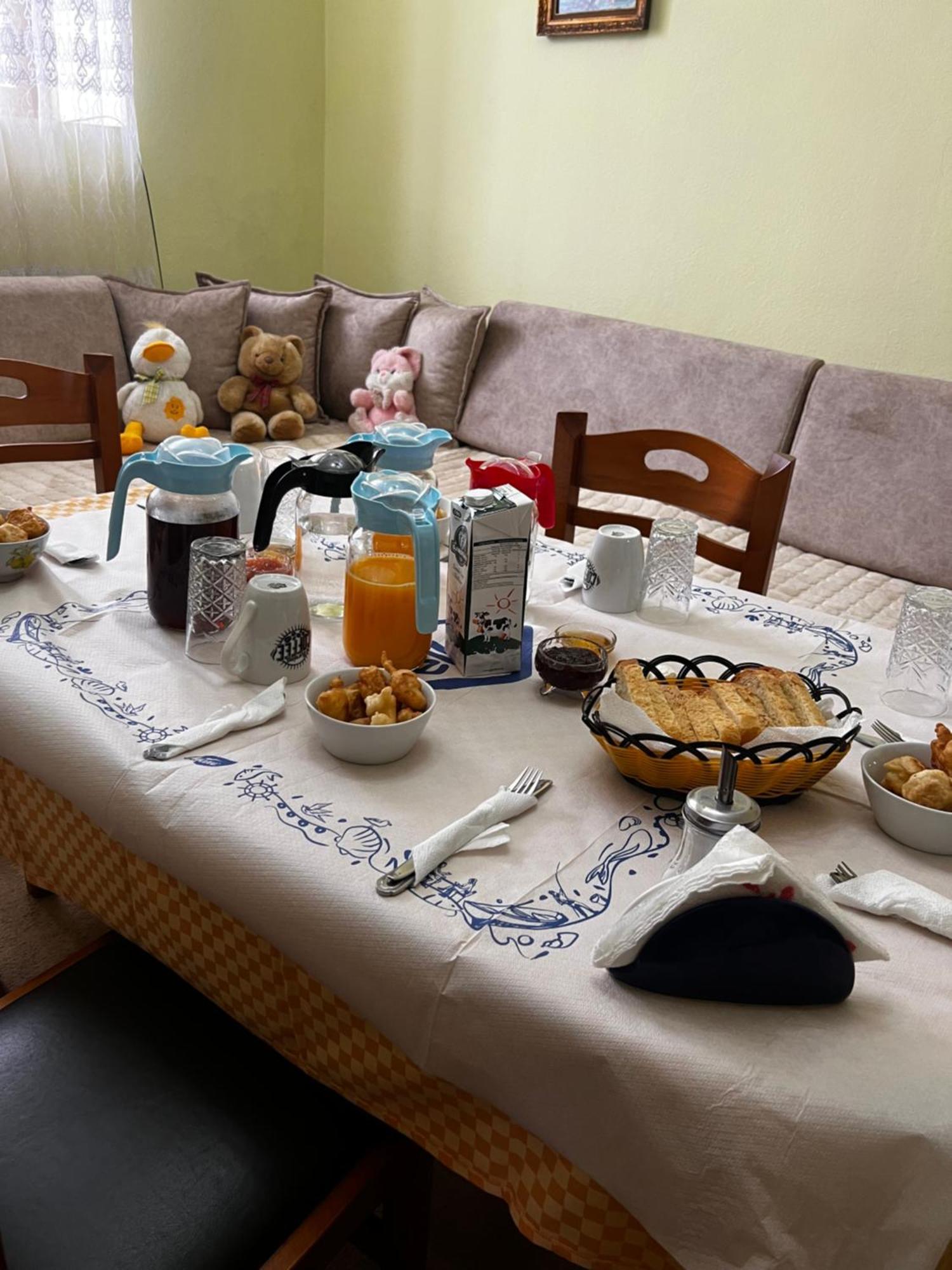 Luigi Guest House Gjirokaster Ngoại thất bức ảnh