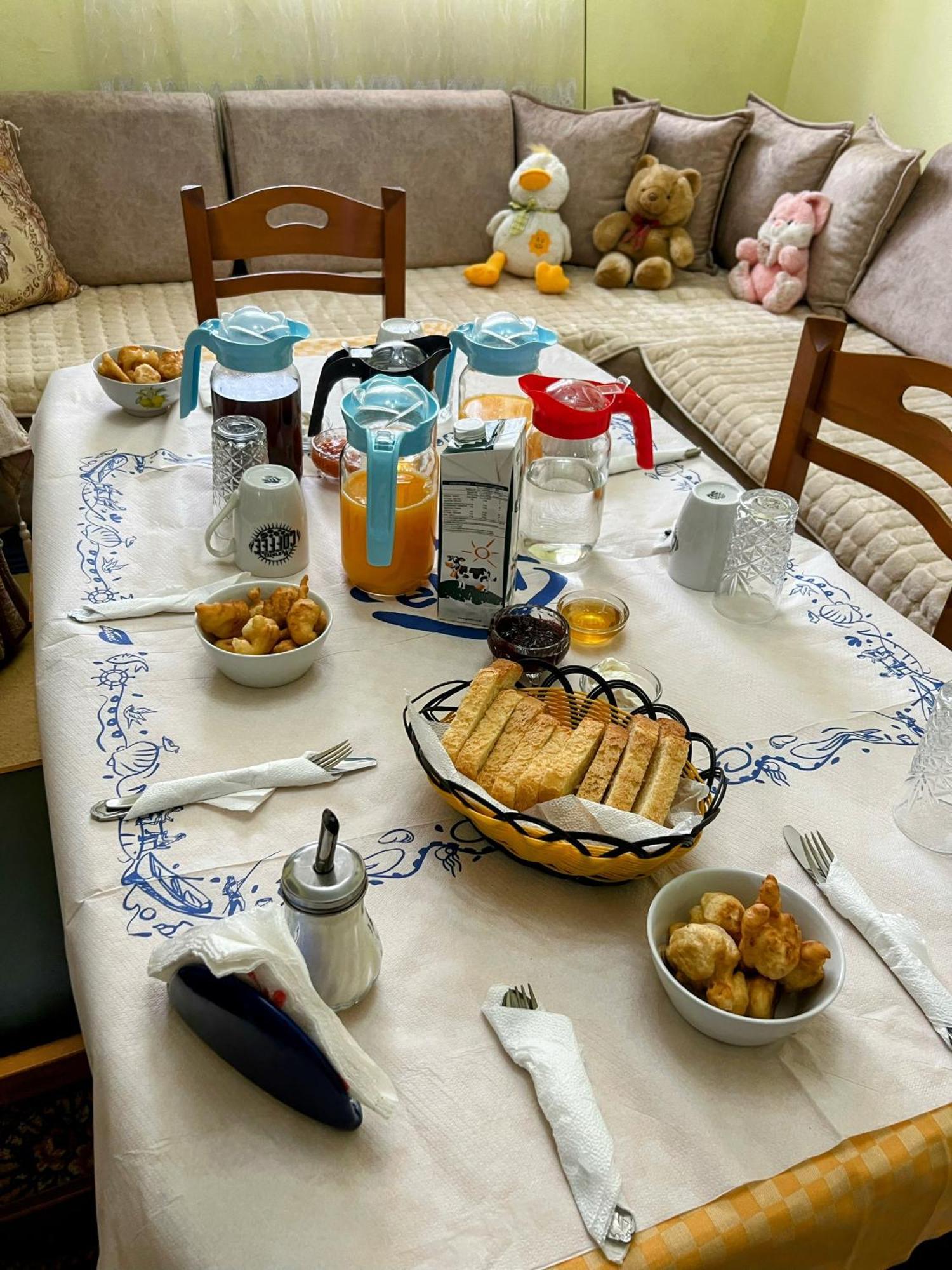 Luigi Guest House Gjirokaster Ngoại thất bức ảnh